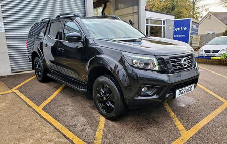 NISSAN NAVARA 2.3 dCi N-Guard